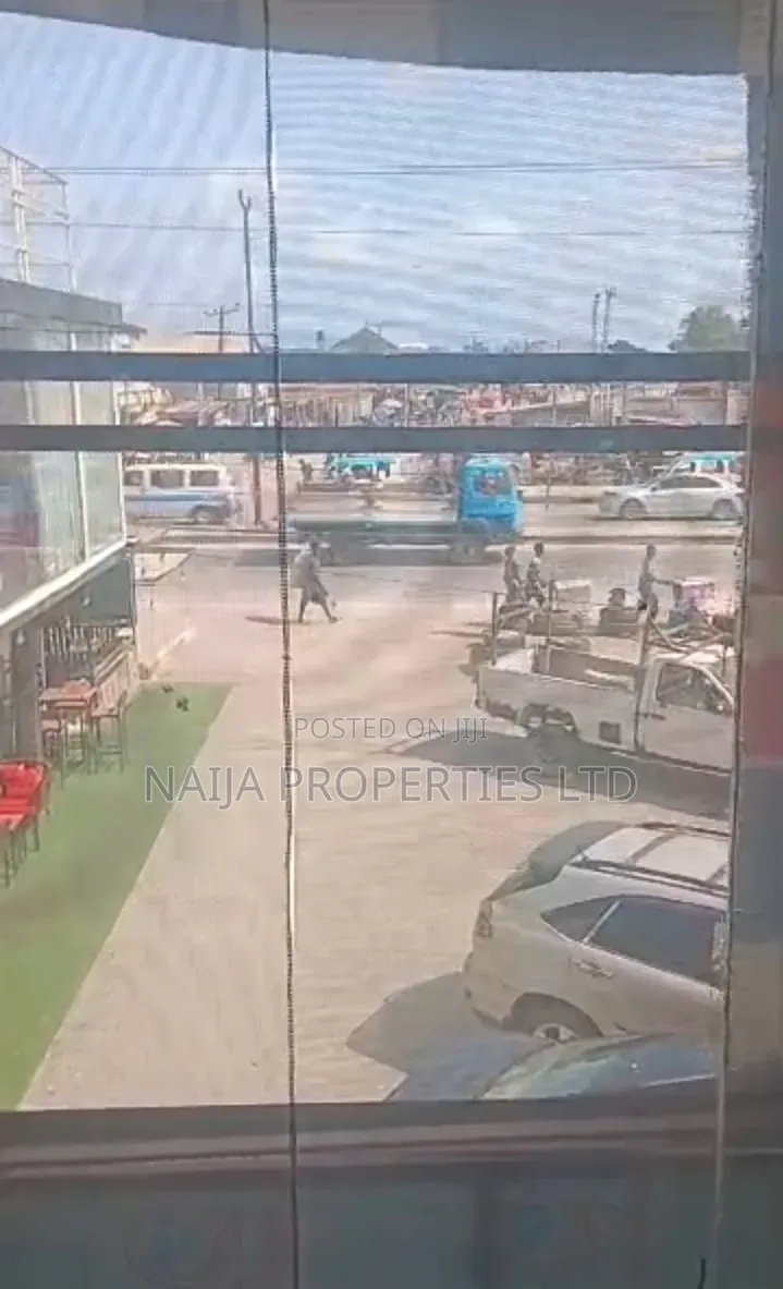 An Office Space Directly on Express Way at Ogunfayo, Awoyaya for Rent in Awoyaya