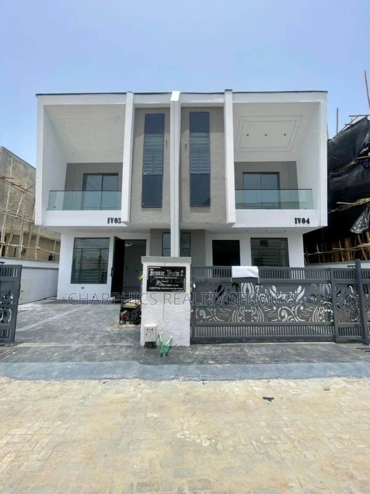 4bdrm Duplex in Ikota for sale in Ikota