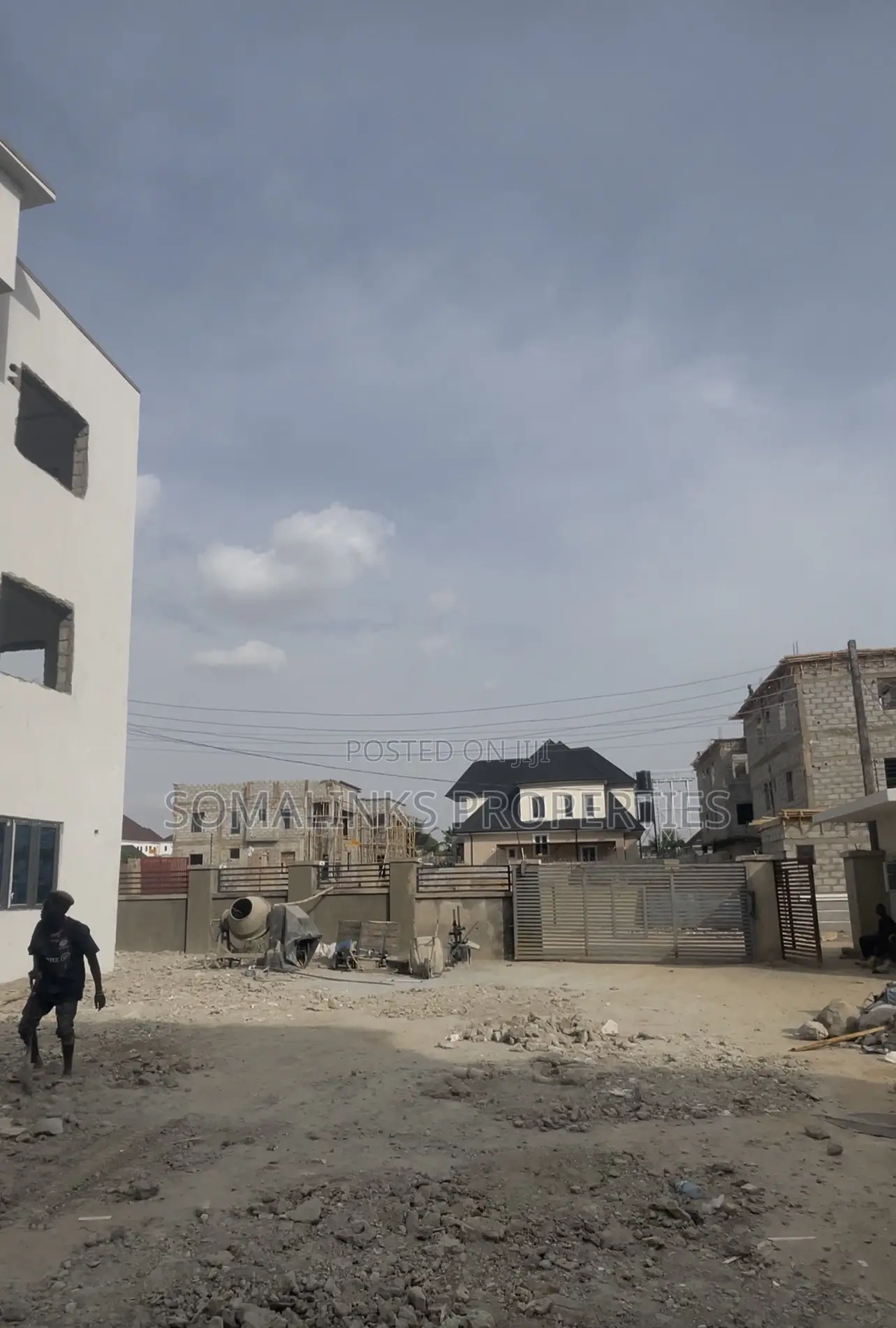 2bdrm Block of Flats in Somalinks, Sabon Lugbe for sale in Sabon Lugbe