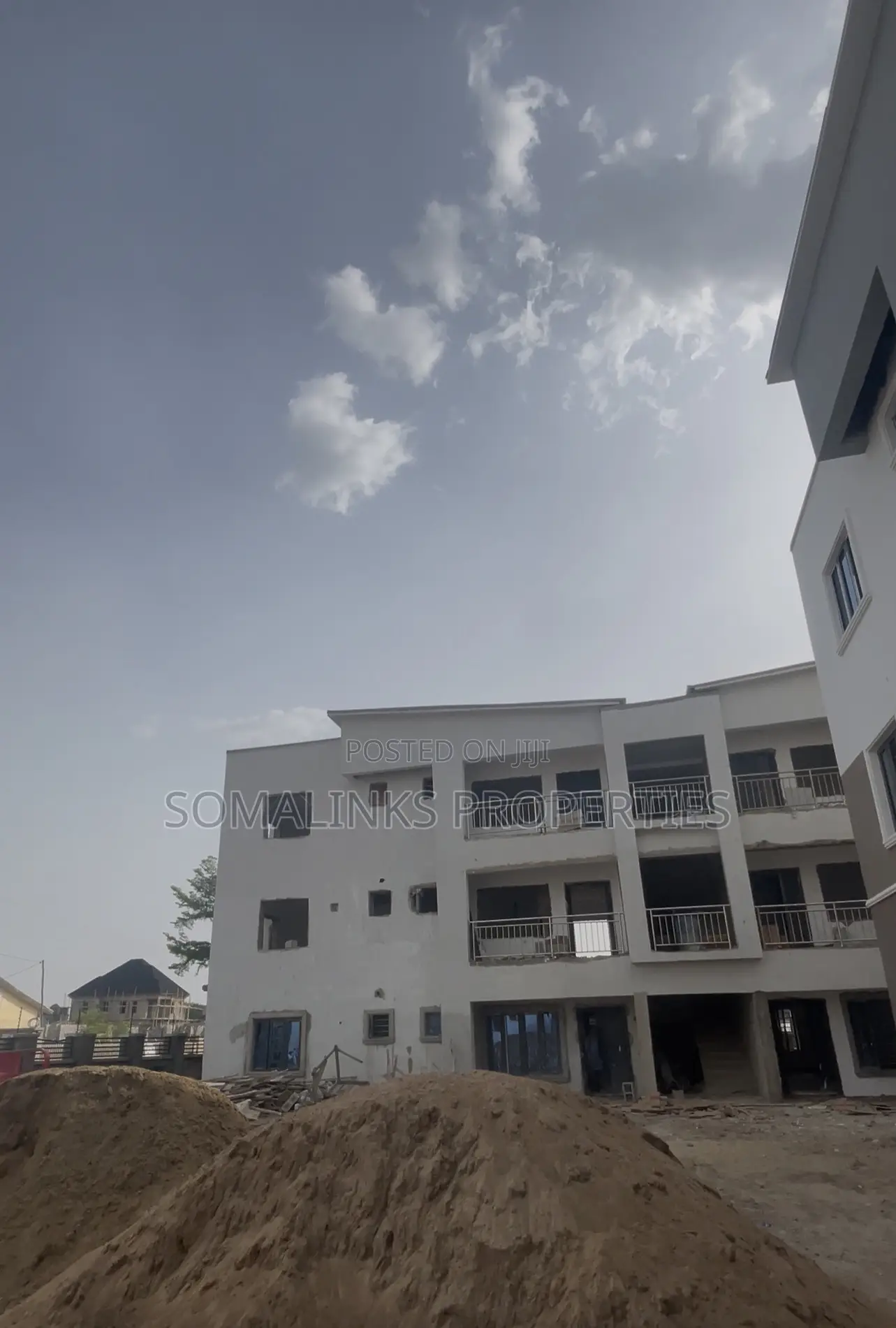2bdrm Block of Flats in Somalinks, Sabon Lugbe for sale in Sabon Lugbe