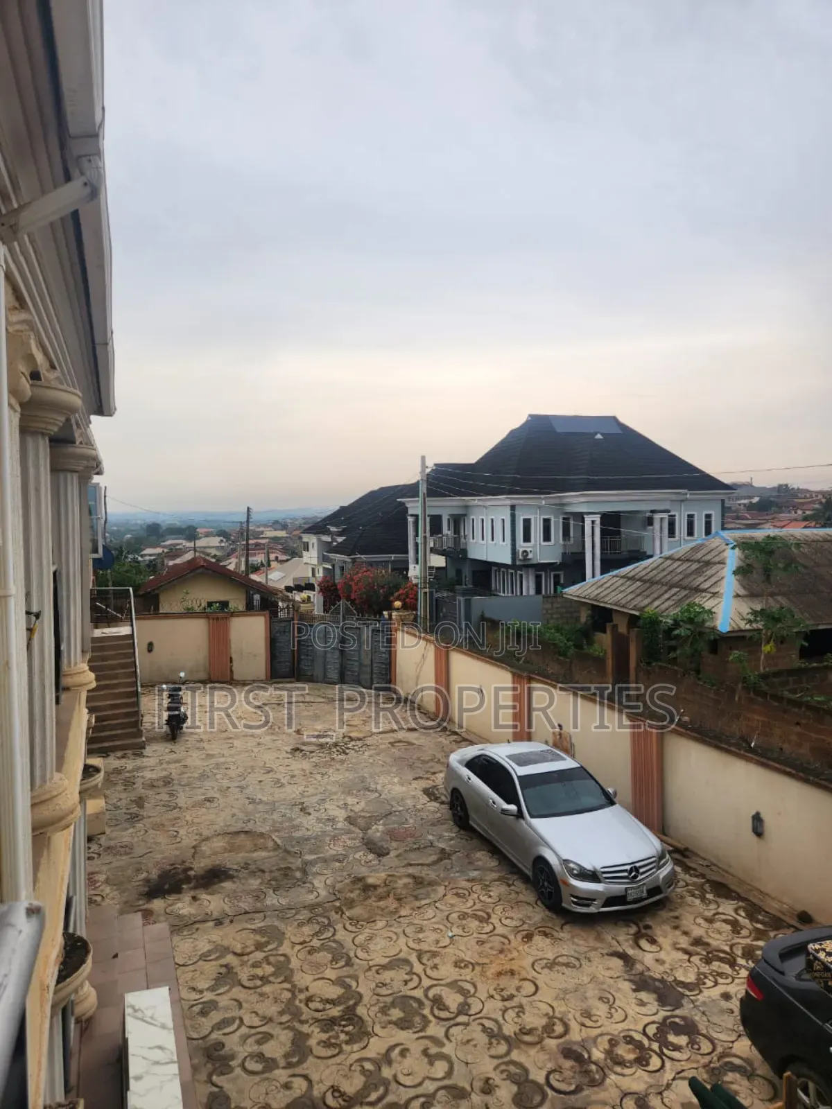Furnished 12bdrm Block of Flats in Adetokun Ologuneru, Eleyele for sale in Eleyele