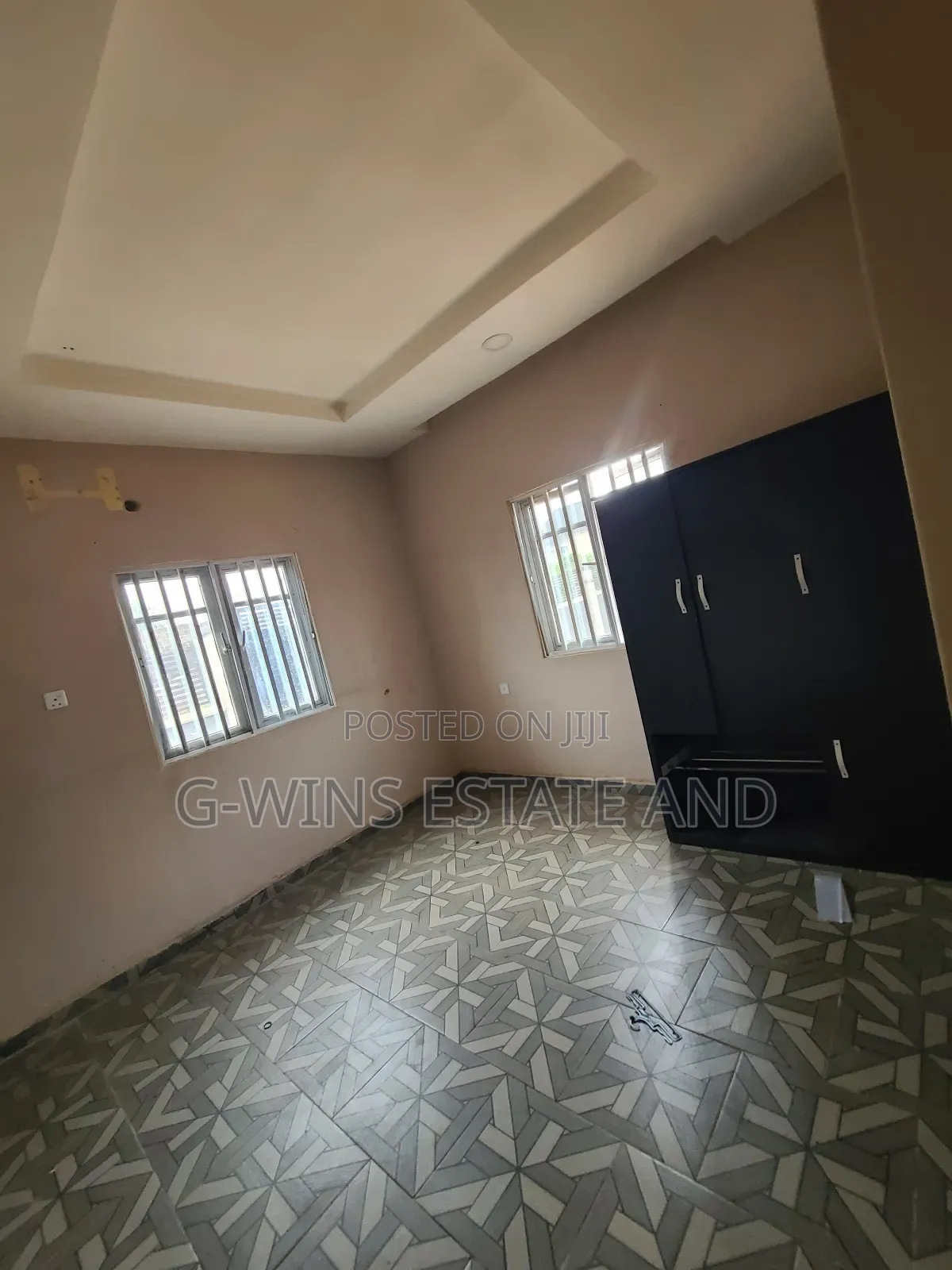 2bdrm Block of Flats in Aruogba Off Airport for rent in Benin City