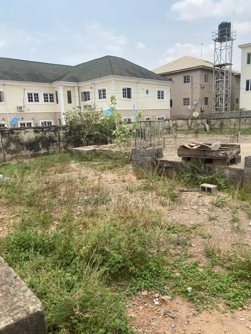 Prime Land for Immediate Development in Durumi