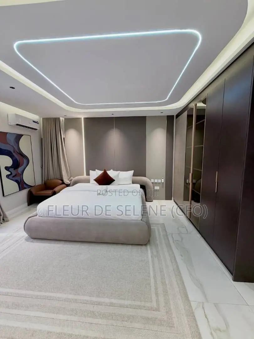 Luxurious 3 Bedroom Apartment in Jahi