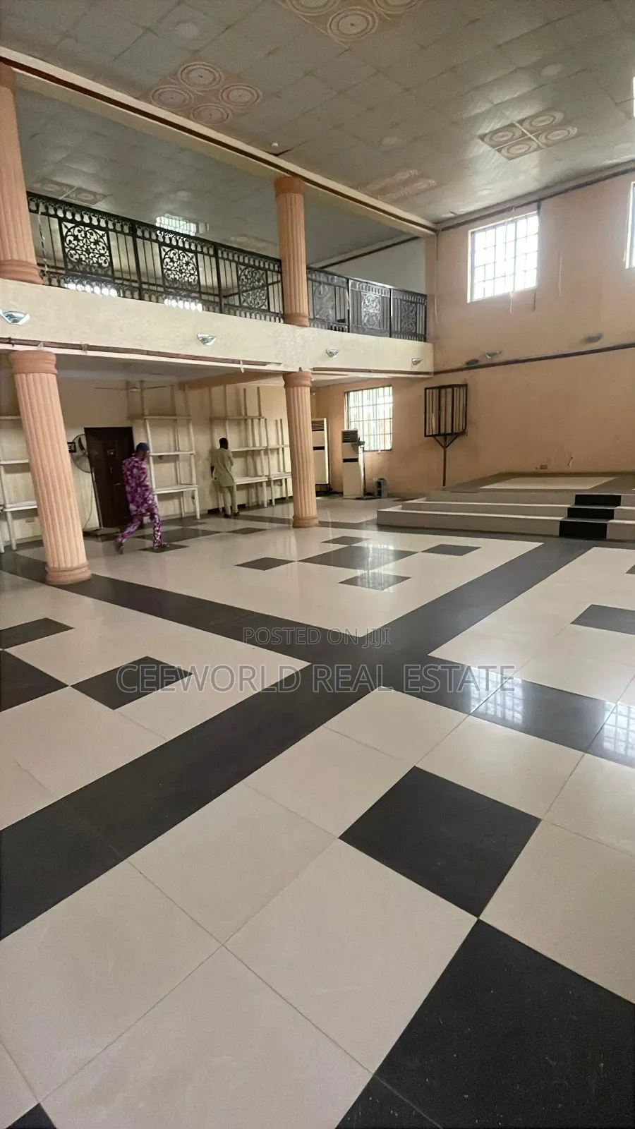 36 Rooms Hotel for Sales at Ologuneru Off Eleyele Ibadan in Ologuneru