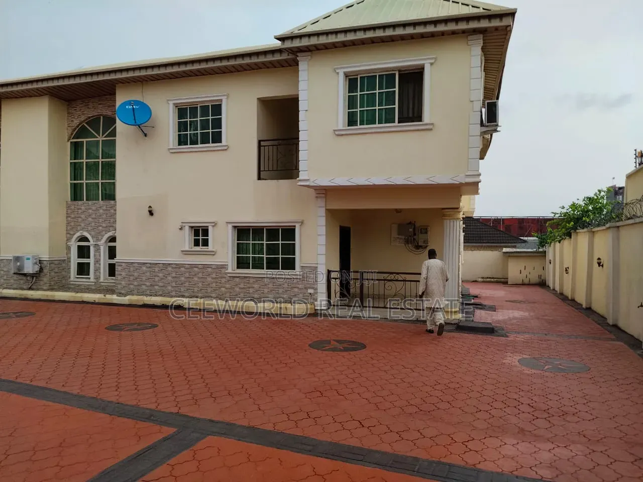 Furnished 4bdrm Duplex in Aerodrome Gra, Samonda for rent in Samonda