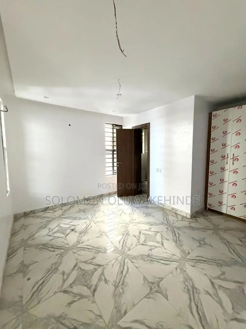 2bdrm Apartment in Ologolo for sale in Ologolo