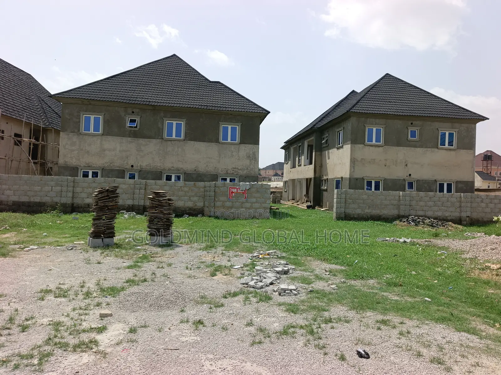 3bdrm Block of Flats in Goldmind Estate, FHA for sale in FHA