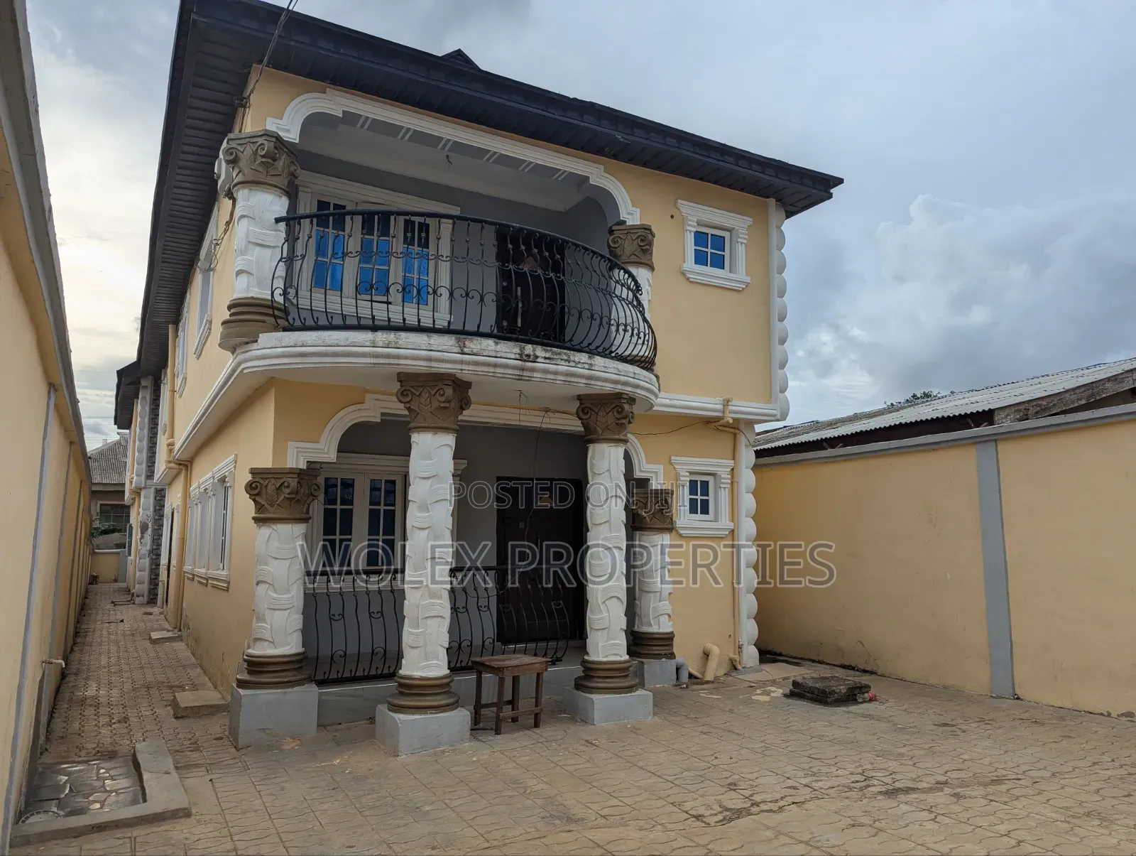 Furnished 3bdrm Duplex in Abule Odu Egbeda for rent in Egbeda