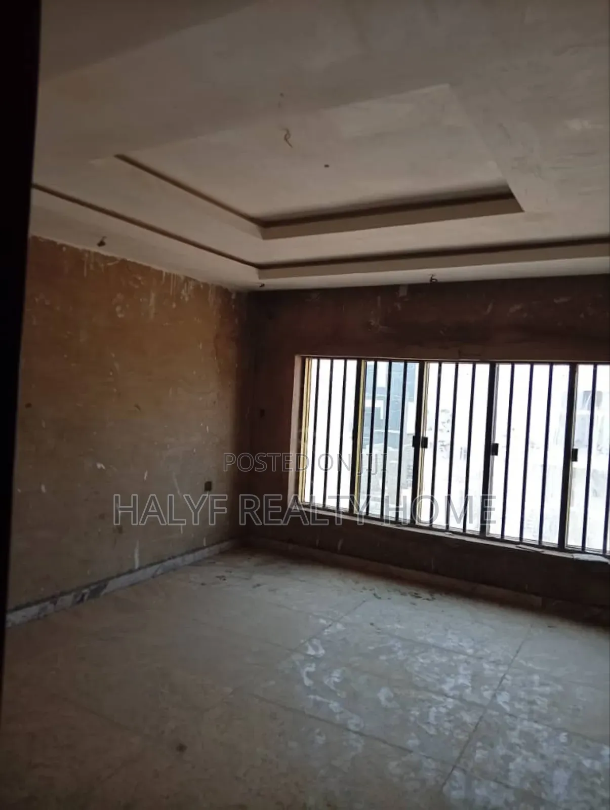 4bdrm Townhouse/Terrace in Ochacho Estate, Life Camp for sale in Life Camp