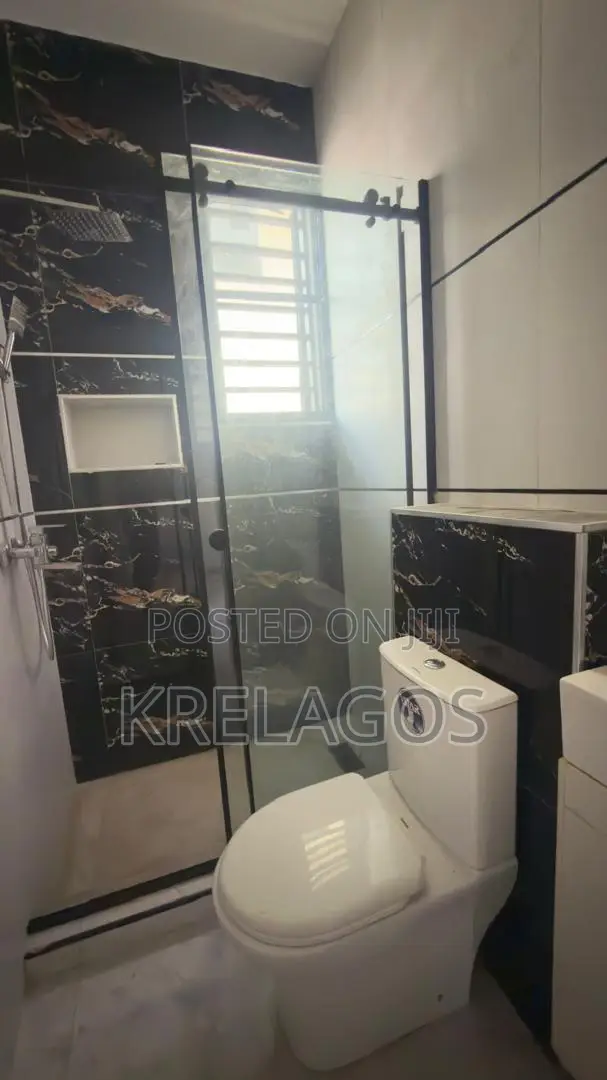 2bdrm Apartment in Ikate for sale in Ikate