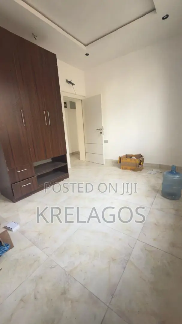 2bdrm Apartment in Ikate for sale in Ikate