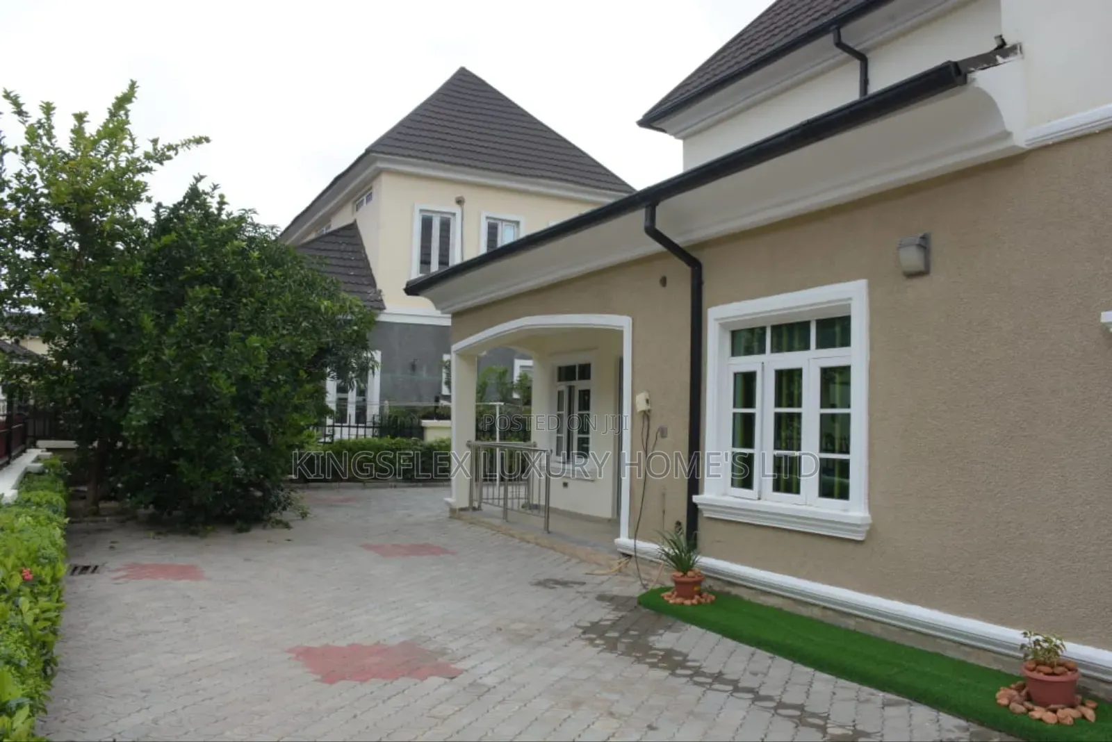 4bdrm Duplex in River Park Estate, Lugbe District for sale in Lugbe District
