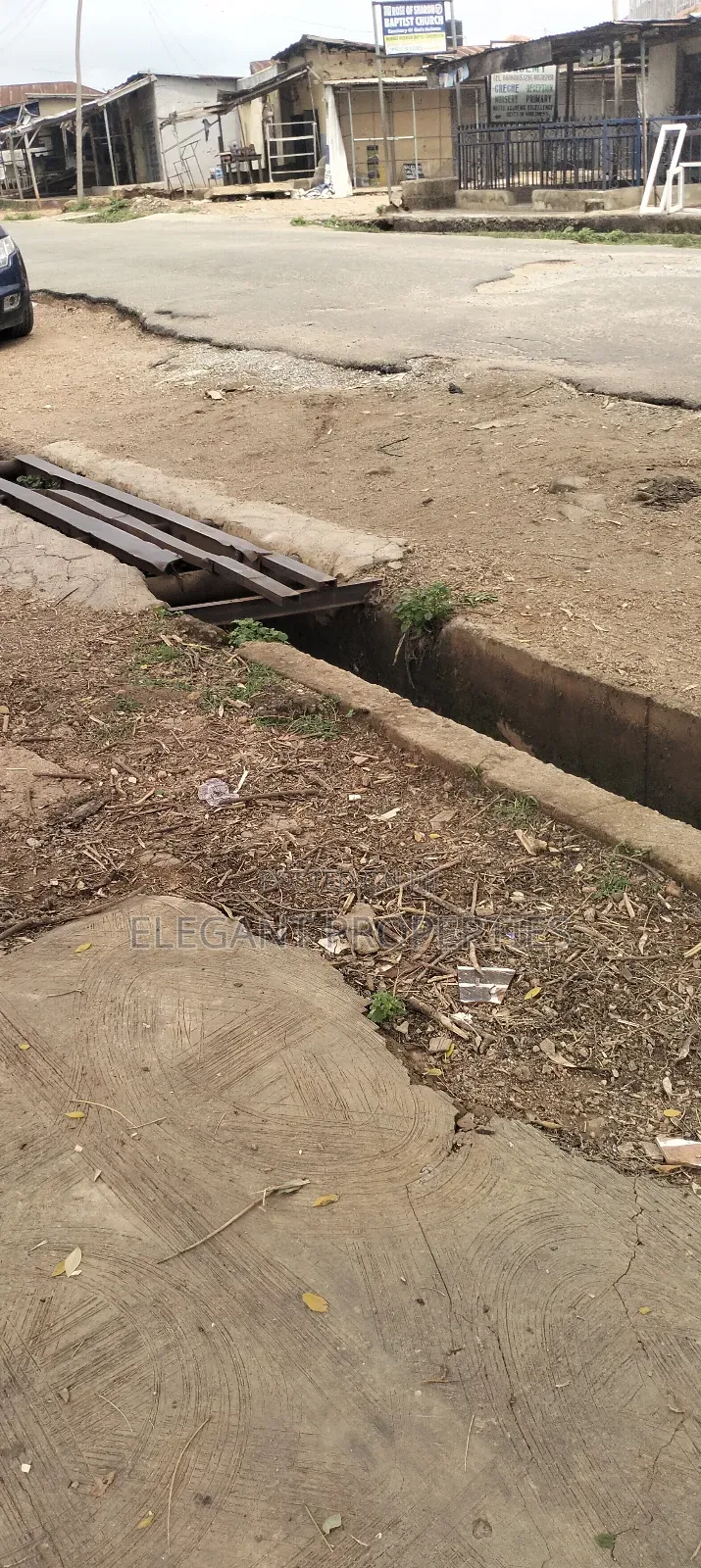 A Plot of Land at Prime Area in Ofatedo Facing the Main Tarred Road in Osogbo