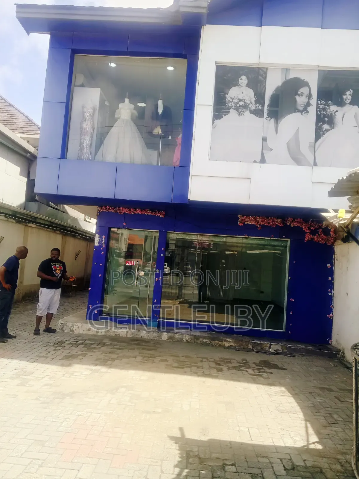 Shop/Office Space for Rent,Lekki Phase 1 in Lekki Phase 1