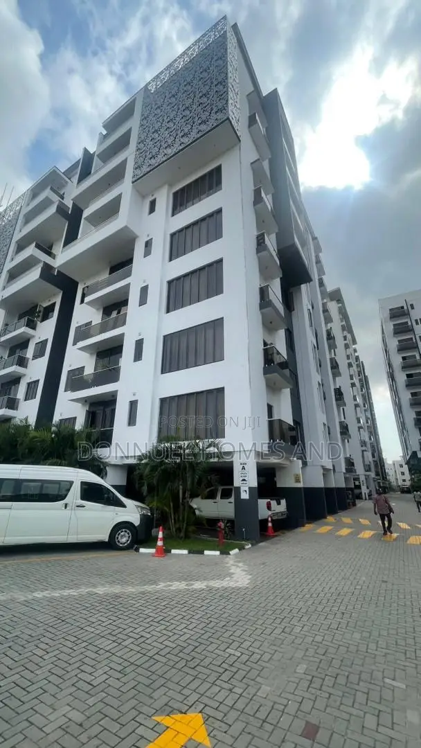Furnished 4bdrm Apartment in Banana Island for rent in Banana Island