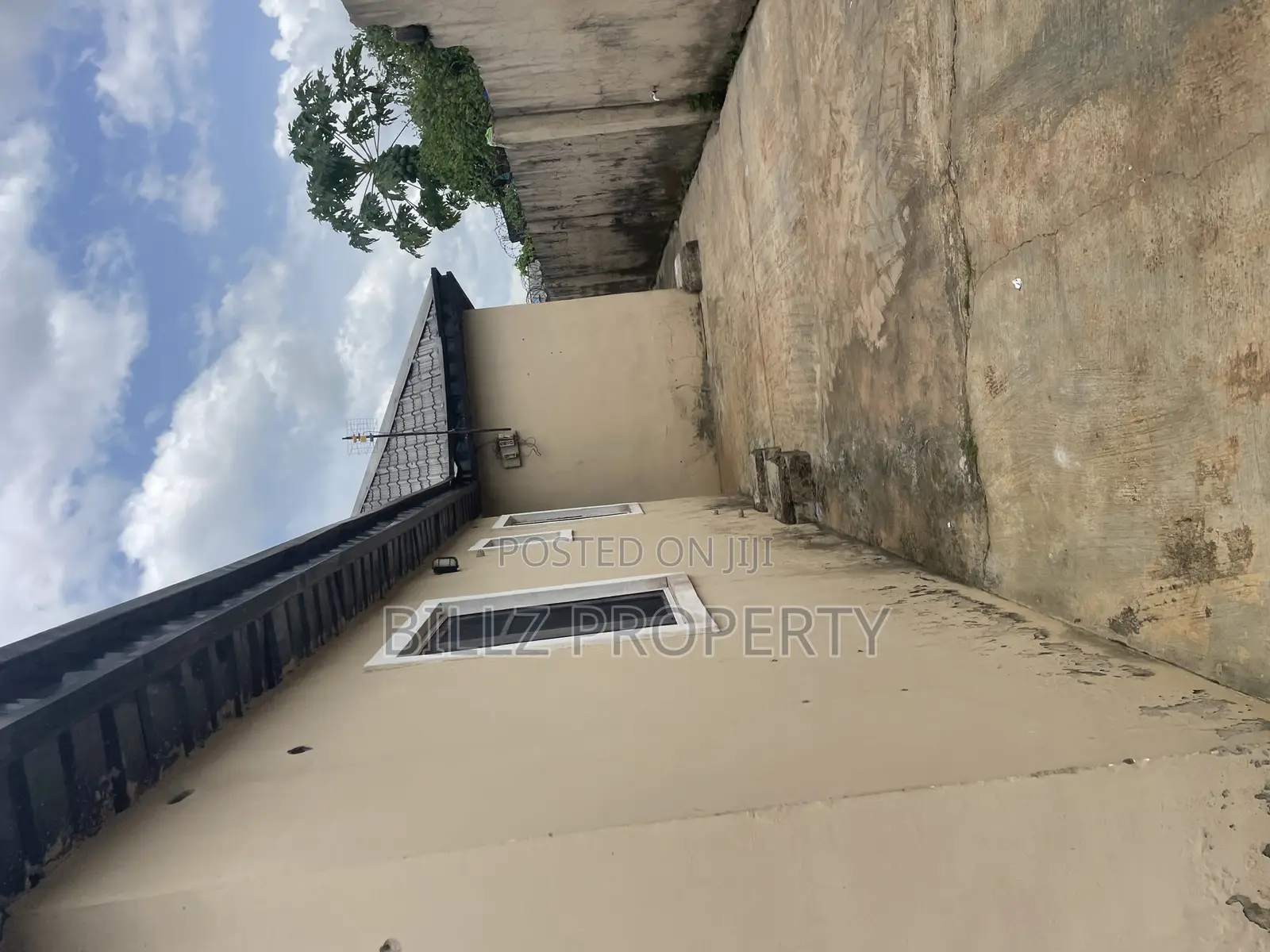 3bdrm Apartment in Ounse, Ado-Odo/Ota for sale in Ado-Odo/Ota