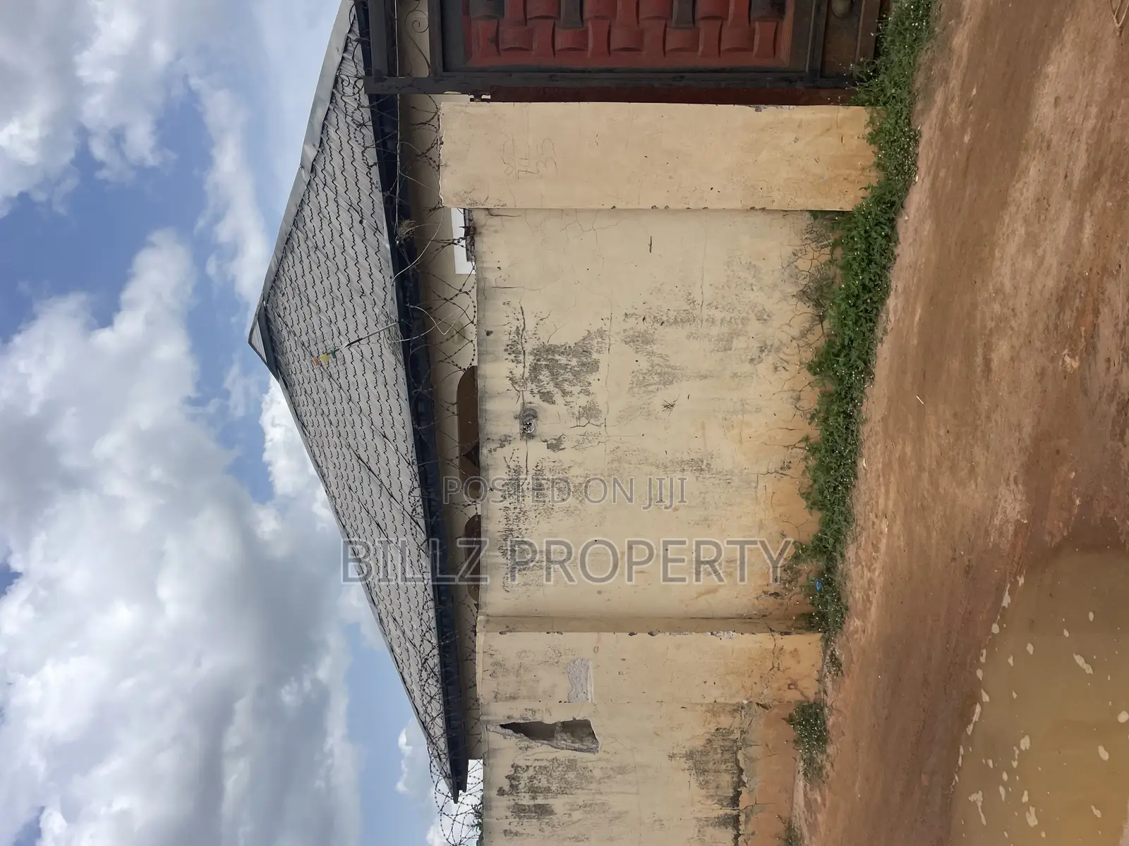3bdrm Apartment in Ounse, Ado-Odo/Ota for sale in Ado-Odo/Ota
