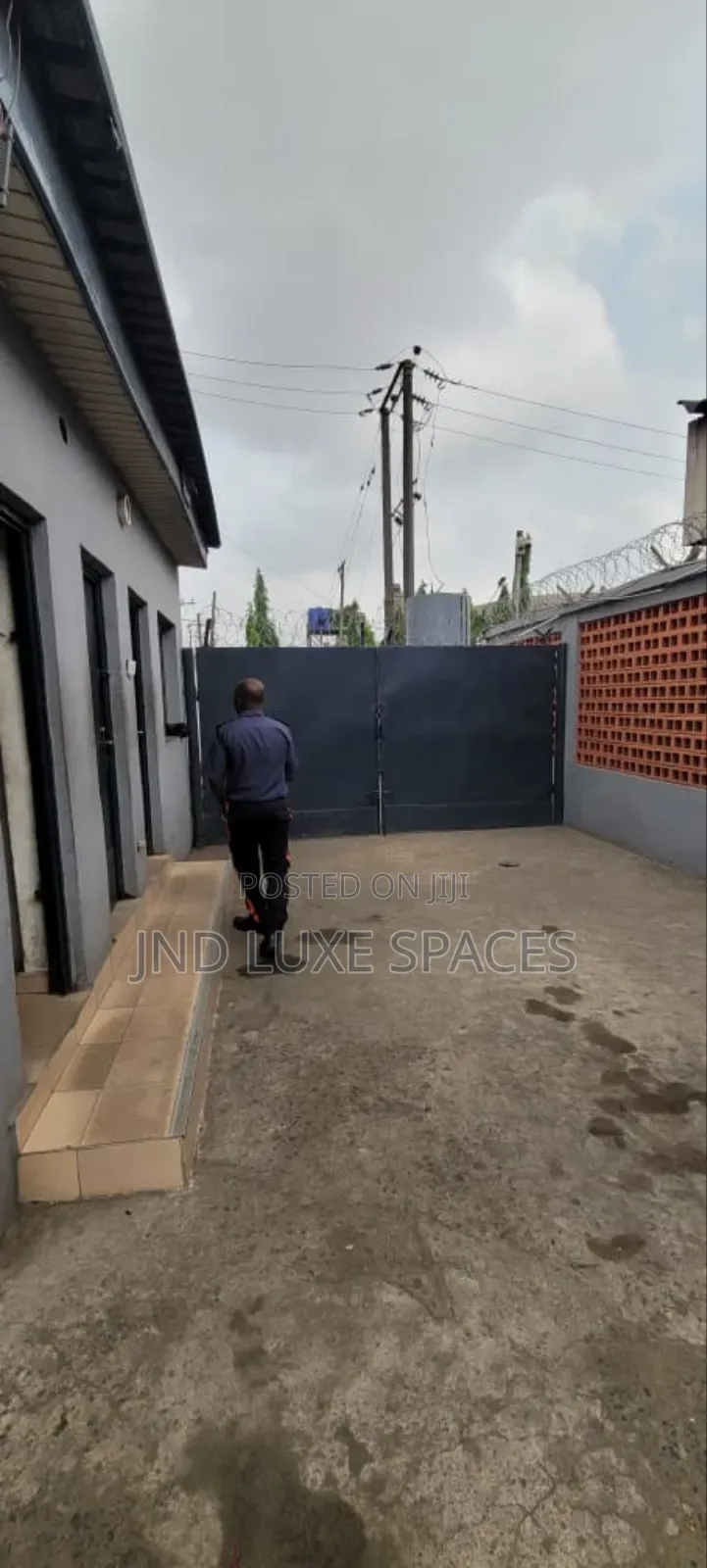 560sqm Office Space (Formerly Used as Bank Space) in Oba Akran