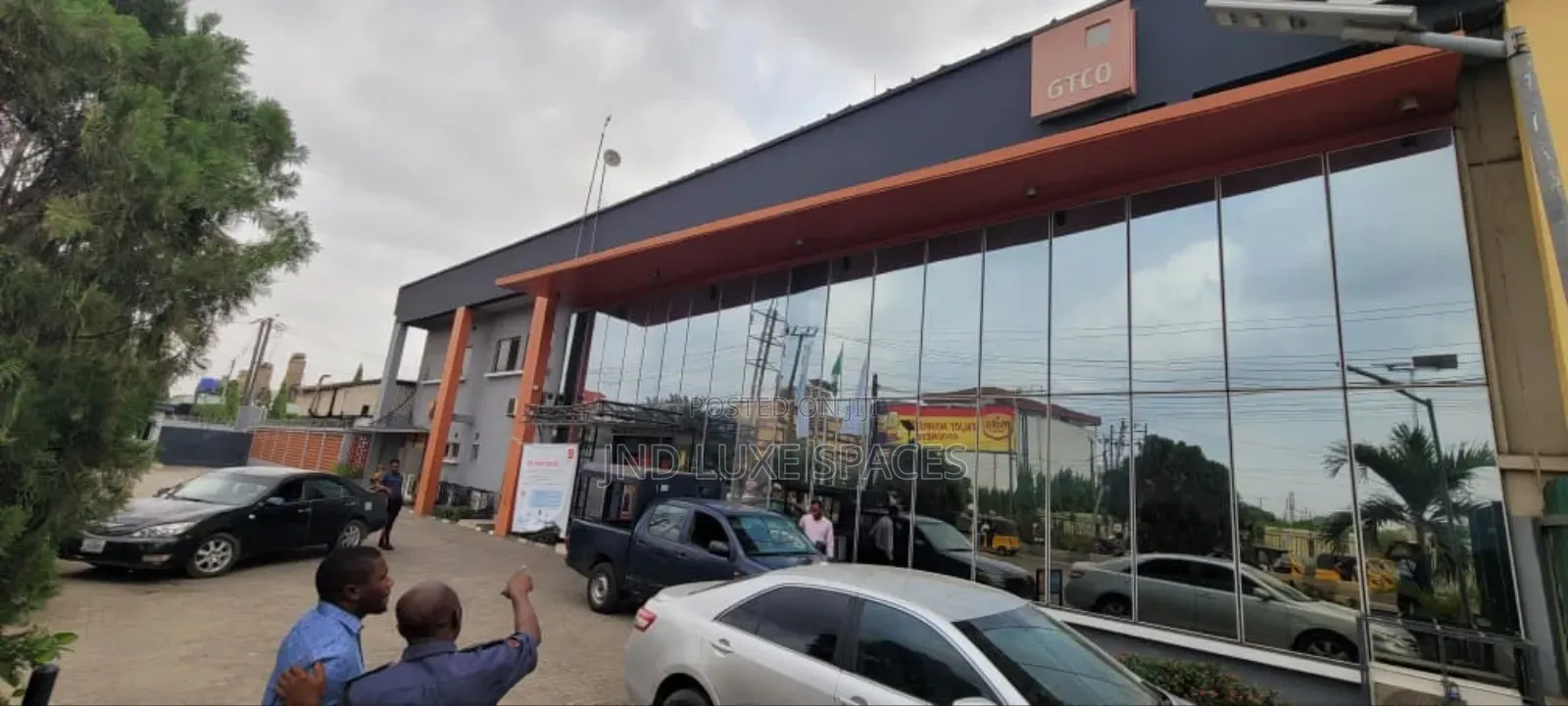 560sqm Office Space (Formerly Used as Bank Space) in Oba Akran