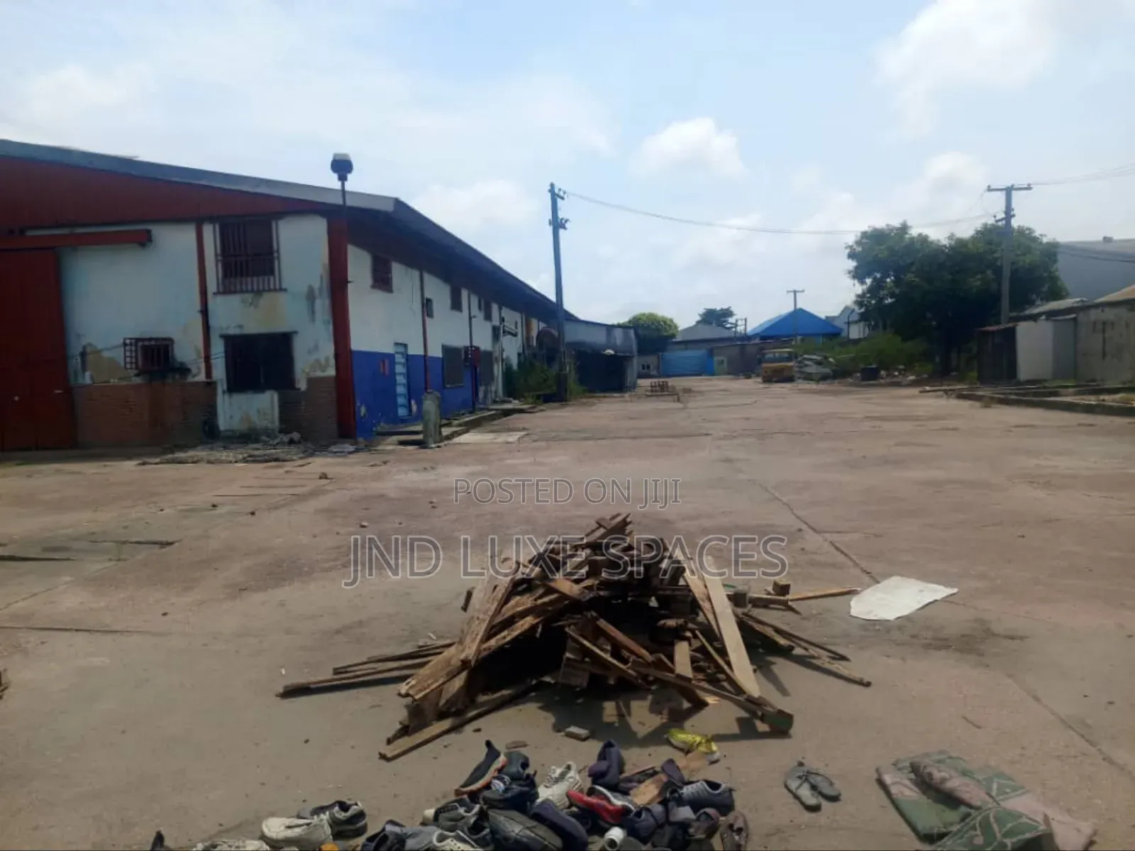 Warehouse Measuring 5000sqm Located at Apapa Industrial Neighbourhood in Apapa