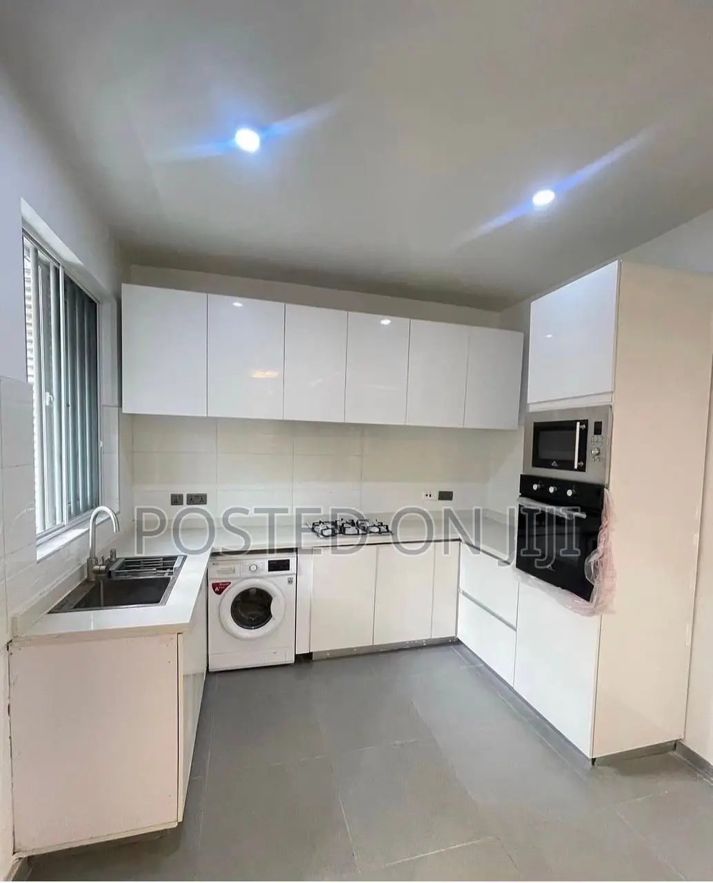 2bdrm Apartment in Ikate for sale in Ikate