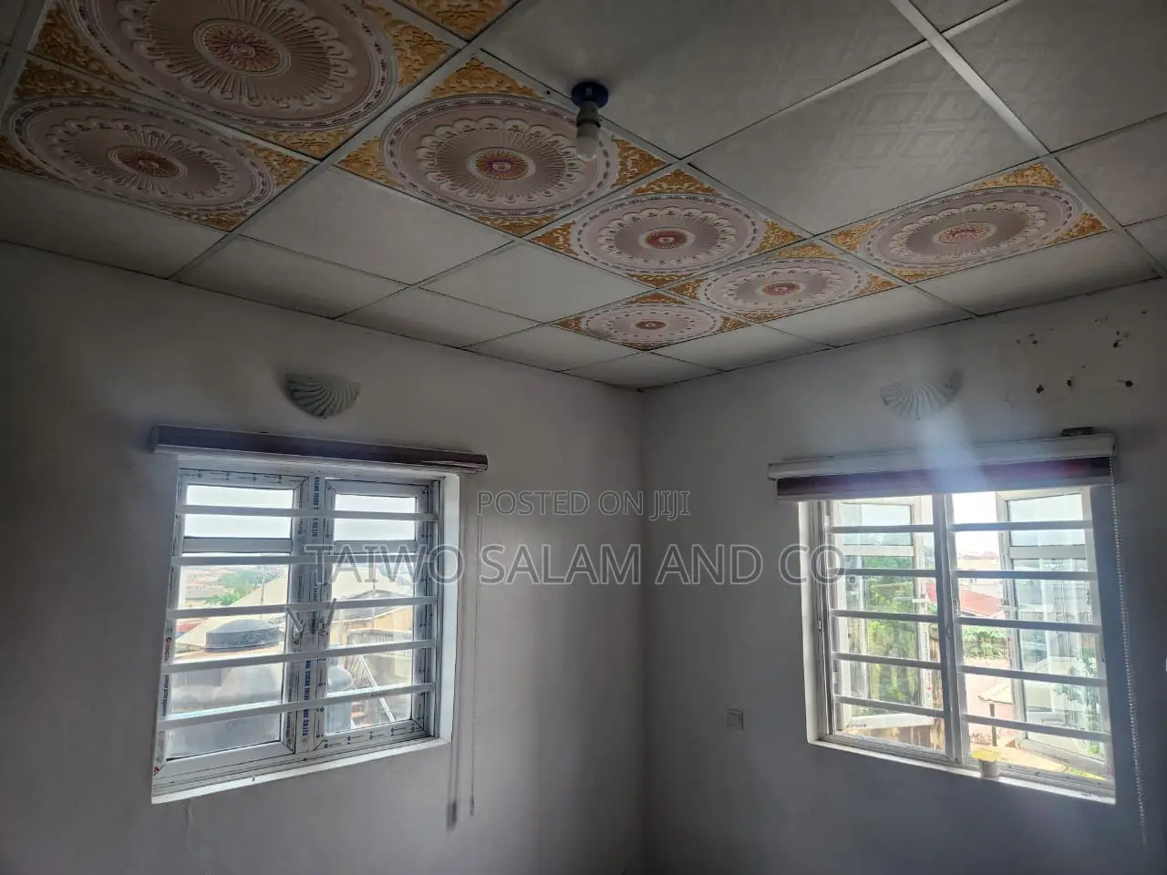 2bdrm Block of Flats in Ologuneru for sale in Ologuneru