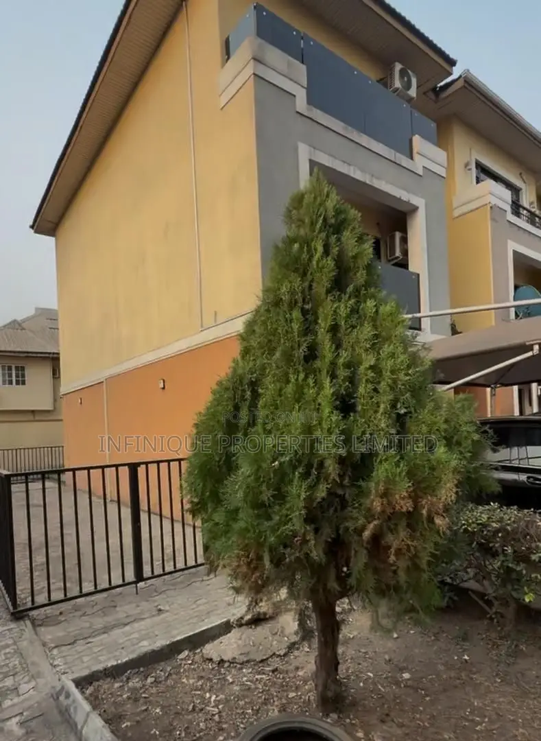 4bdrm Townhouse/Terrace in Ikeja GRA for sale in Ikeja GRA