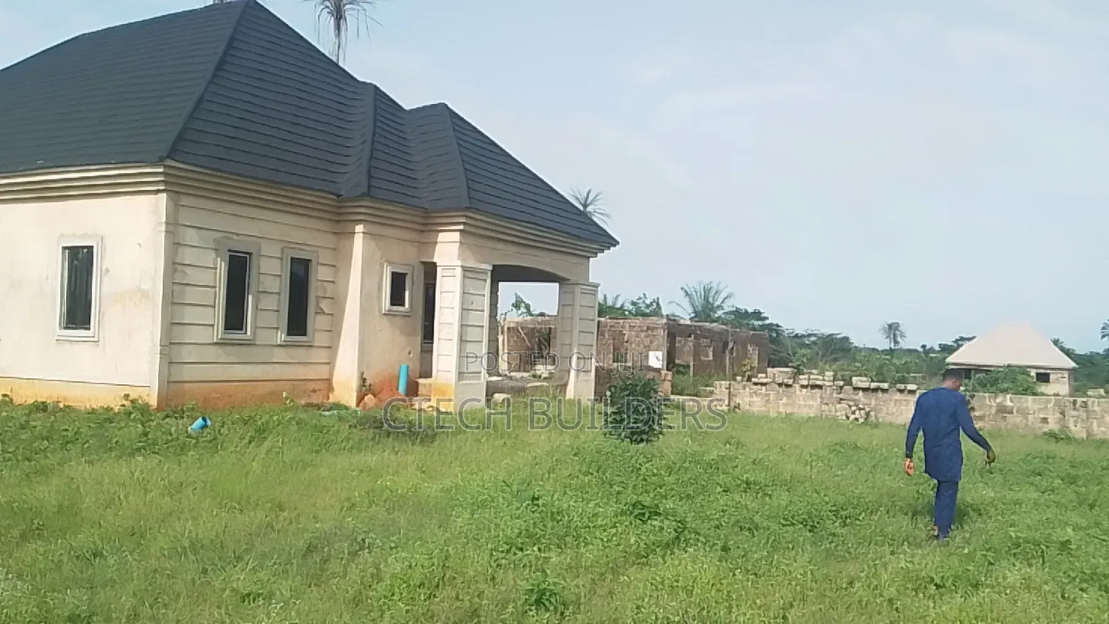 4bdrm Bungalow in Benin City for sale in Benin City