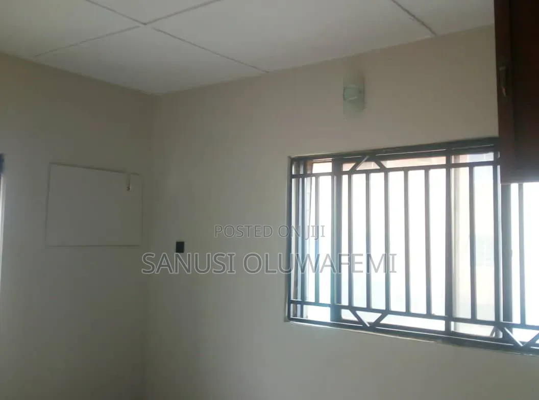 3bdrm Block of Flats in Ikeja GRA for rent in Ikeja GRA