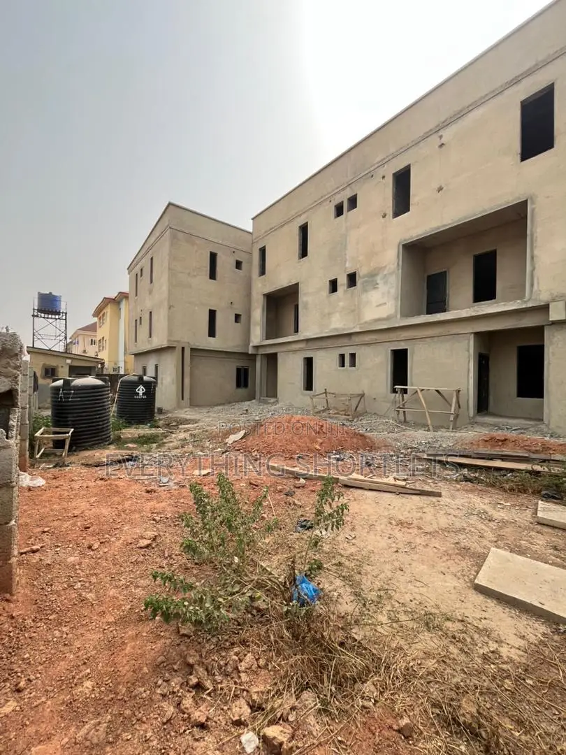 1 Bedroom Flat in Kaura
