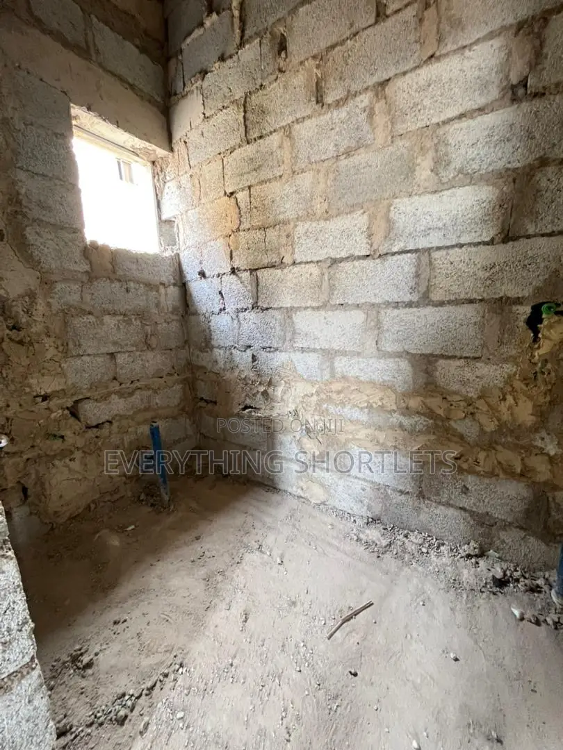 1 Bedroom Flat in Kaura