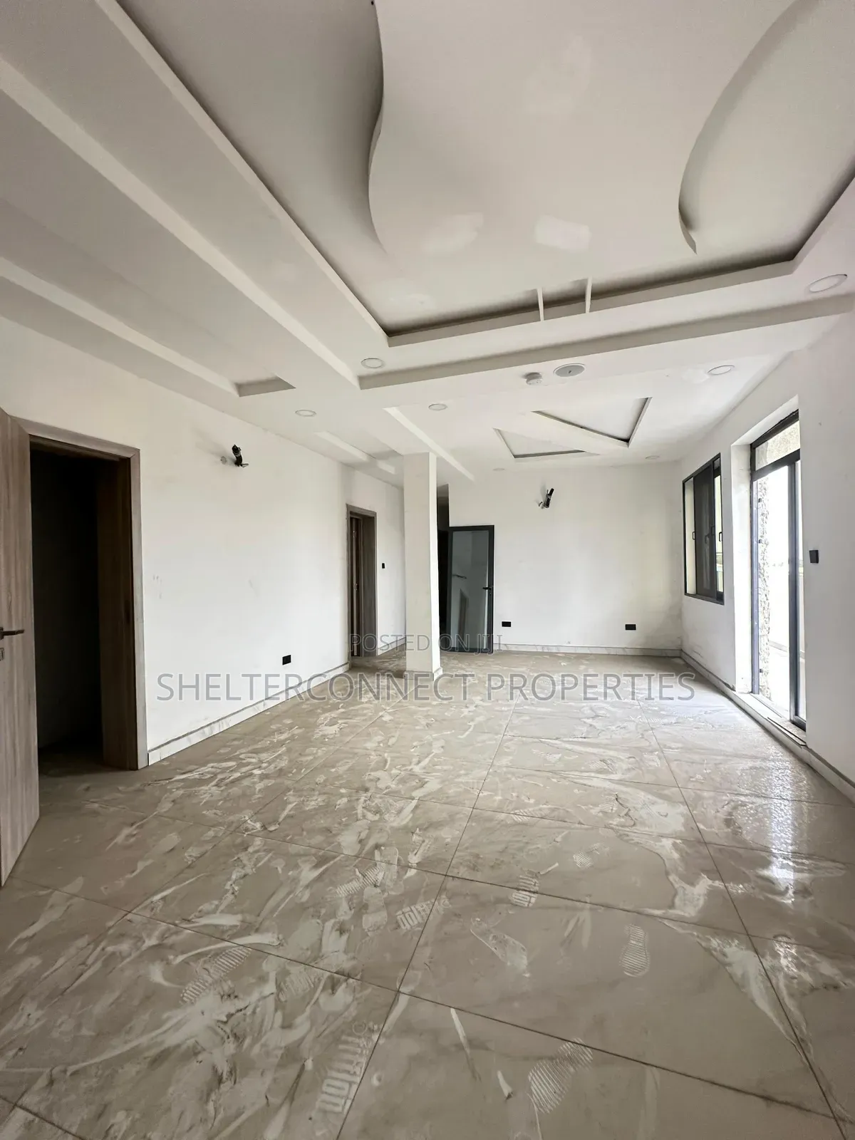 4bdrm Apartment in Thomas Estate for sale in Thomas Estate