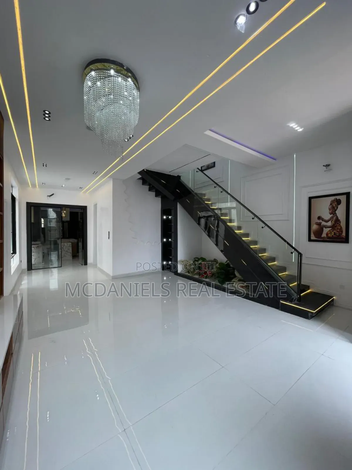 4bdrm Duplex in Lekki Expressway for sale in Lekki Expressway