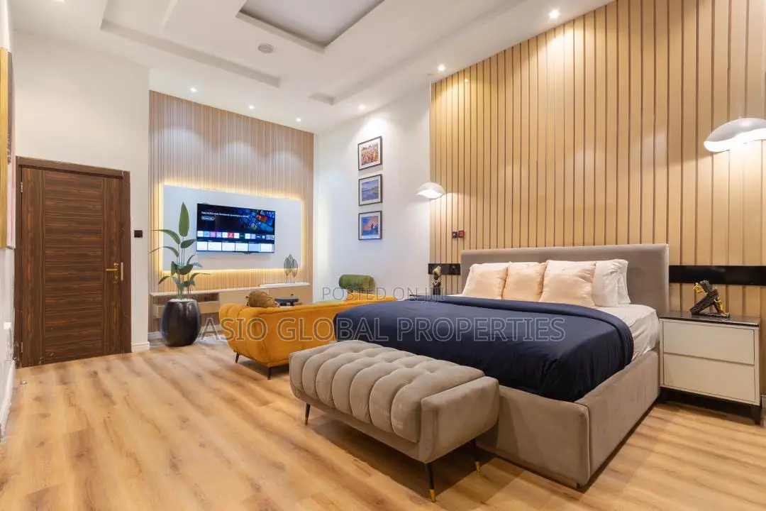 Stand-Alone 3-Bedroom Apartment With Gym/Ps5/Snooker in Chevron