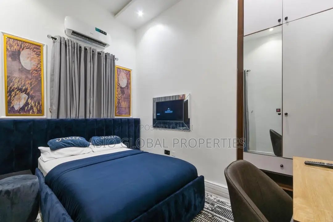 Stand-Alone 3-Bedroom Apartment With Gym/Ps5/Snooker in Chevron