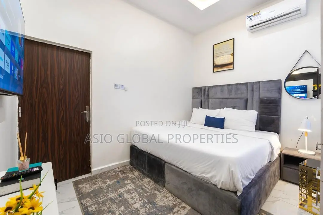 Stylish 2-Bedroom Apartment in Osapa in Osapa london