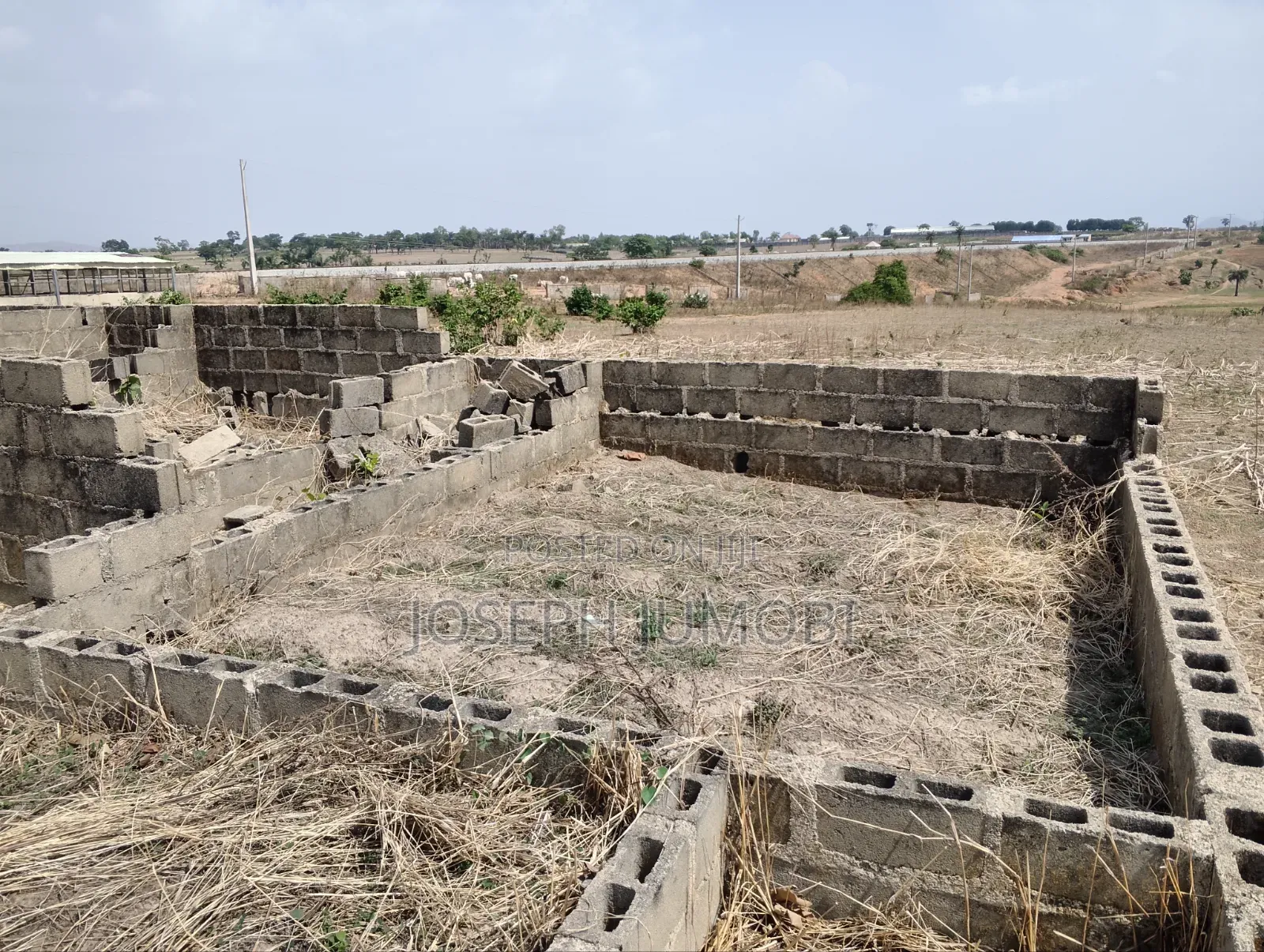 3 Bedroom Bungalow In Azhi-garam Layout, Kuduru For Sale in Kuduru