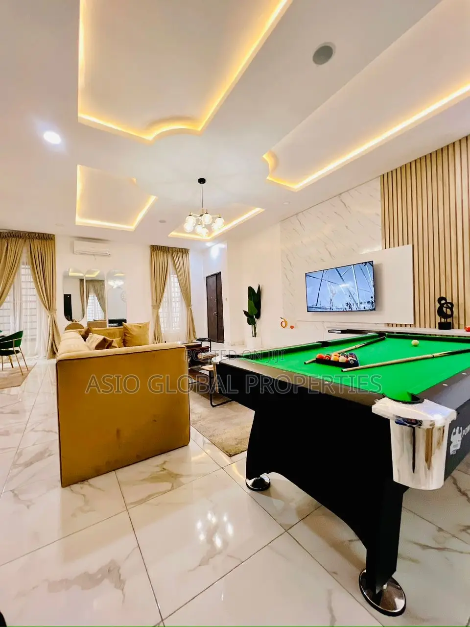 5 Bedroom Detached Duplex ( Self Compound ) Oral Estate Lekki . in Ikota