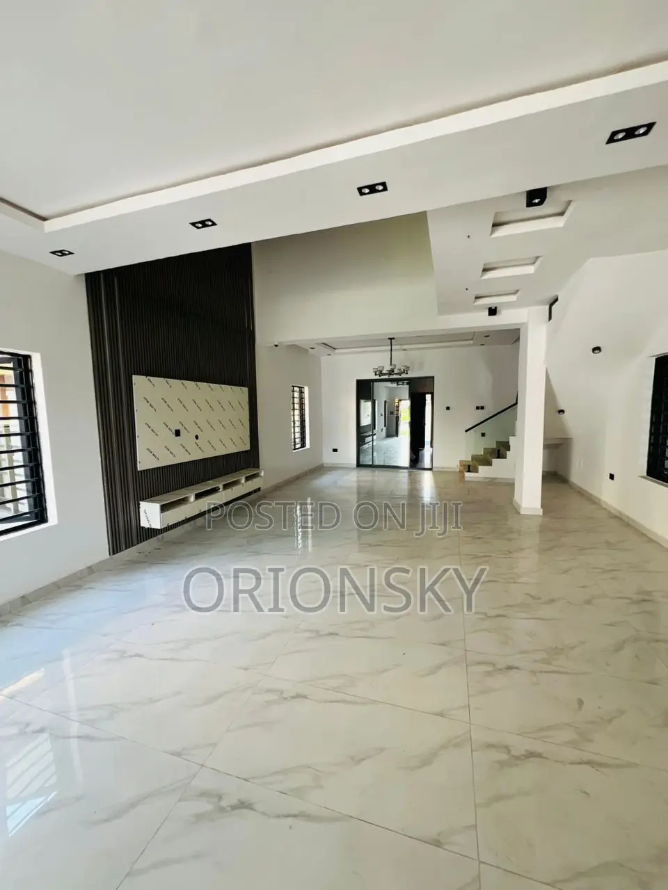 Furnished 5bdrm Duplex in Ikota for sale in Ikota