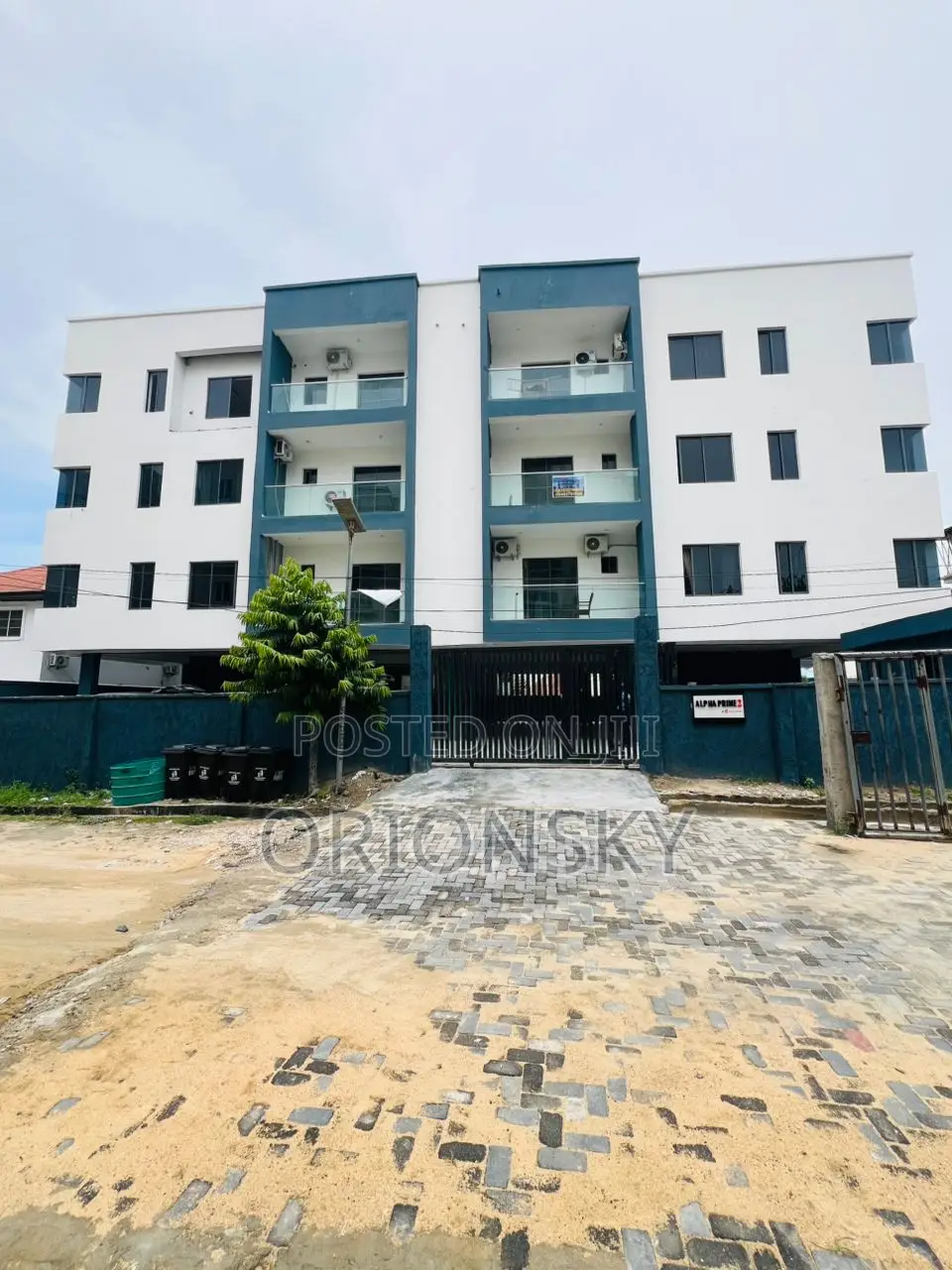 Furnished 2bdrm Apartment in Ikate for sale in Ikate