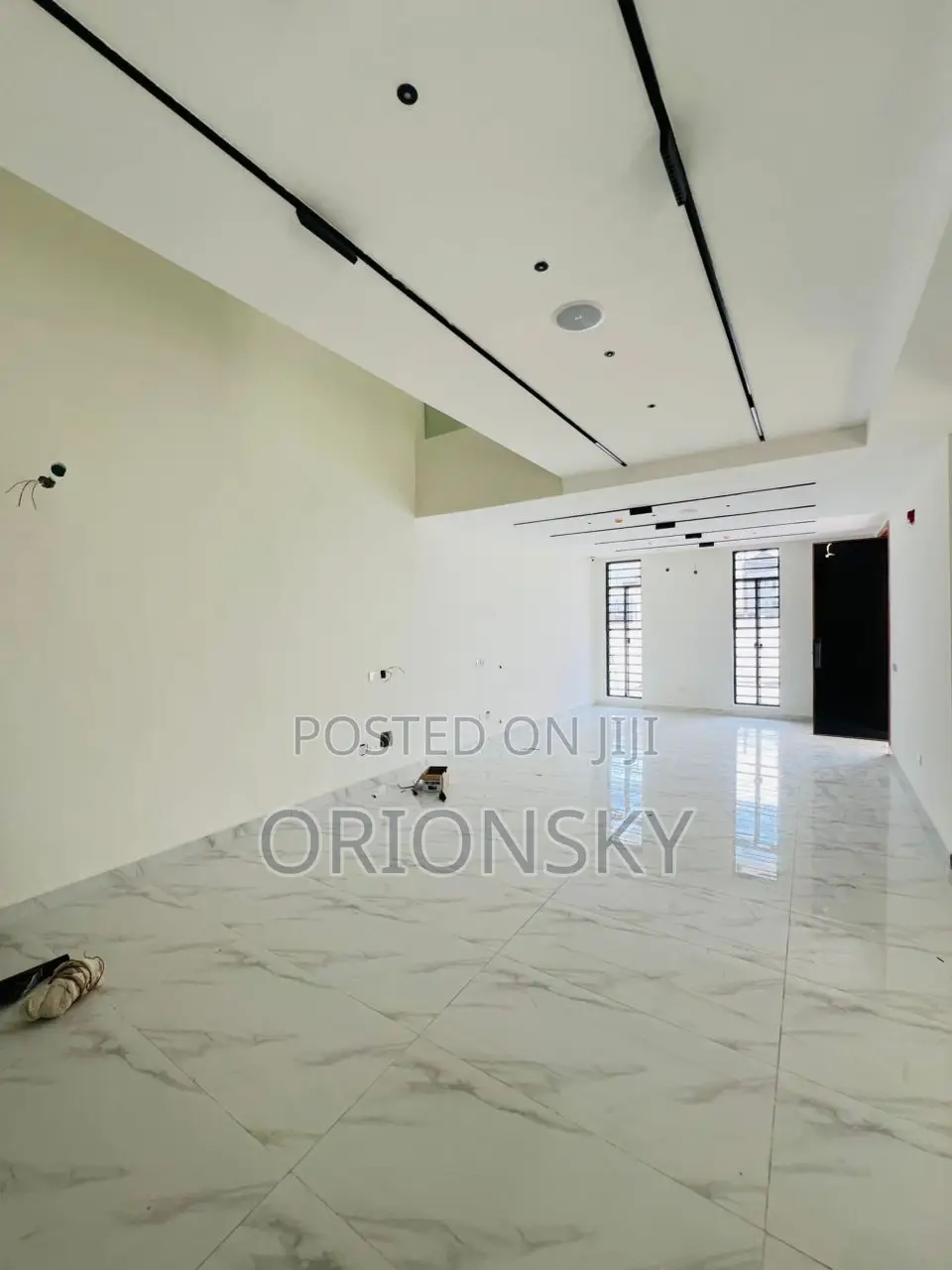 Furnished 4bdrm Duplex in Ikota for sale in Ikota