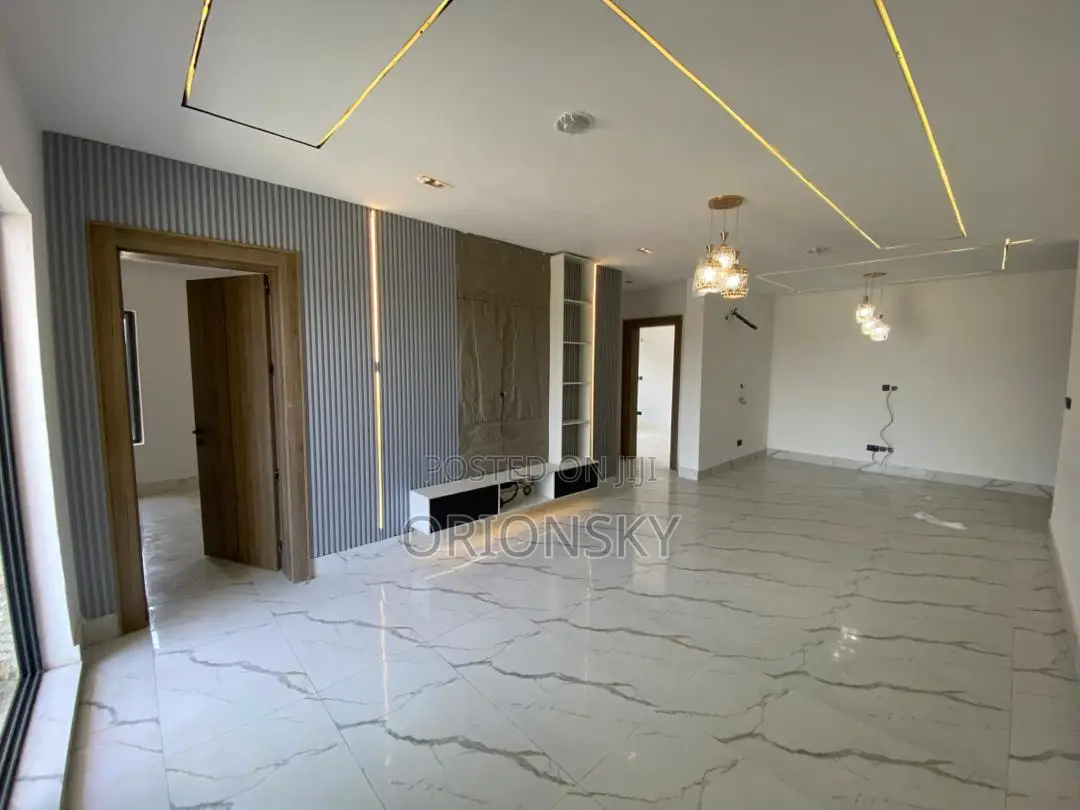 Furnished 2bdrm Apartment in Lekki for sale in Lekki Phase 1