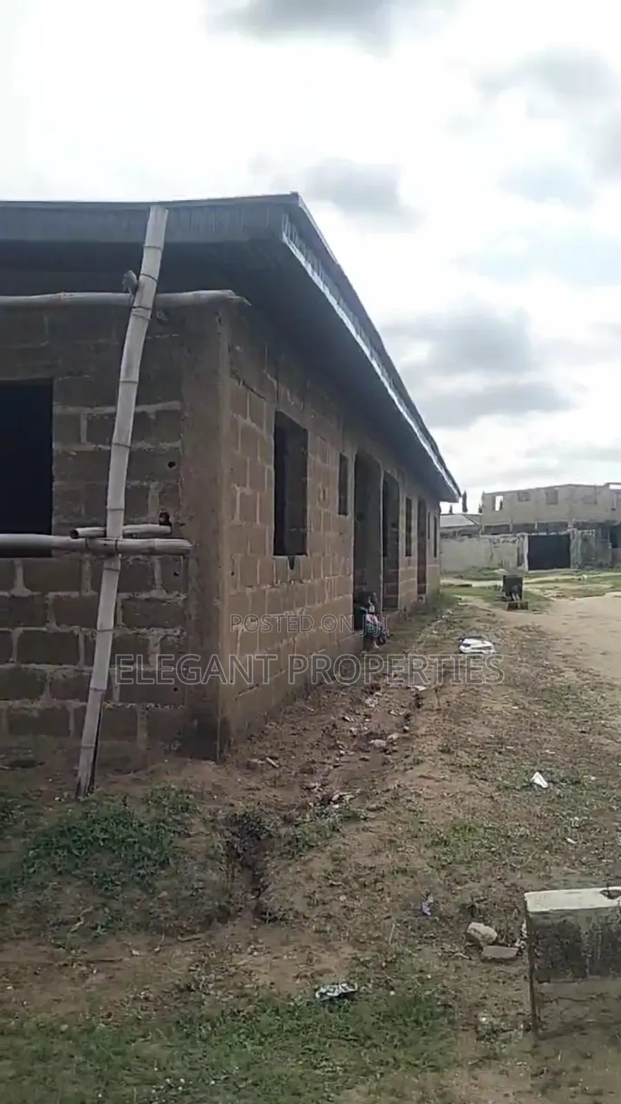 2bdrm Block of Flats in Elegant Properties, Osogbo for sale in Osogbo