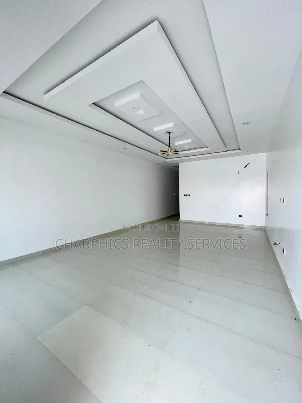 4bdrm Duplex in Ologolo for sale in Ologolo