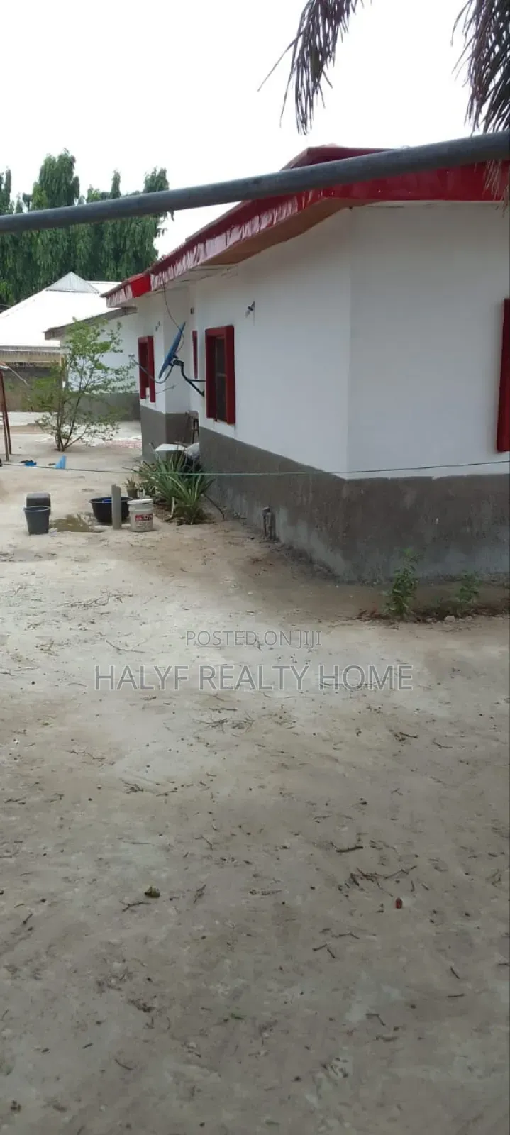 8bdrm Bungalow in Gwagwalada for sale in Gwagwalada