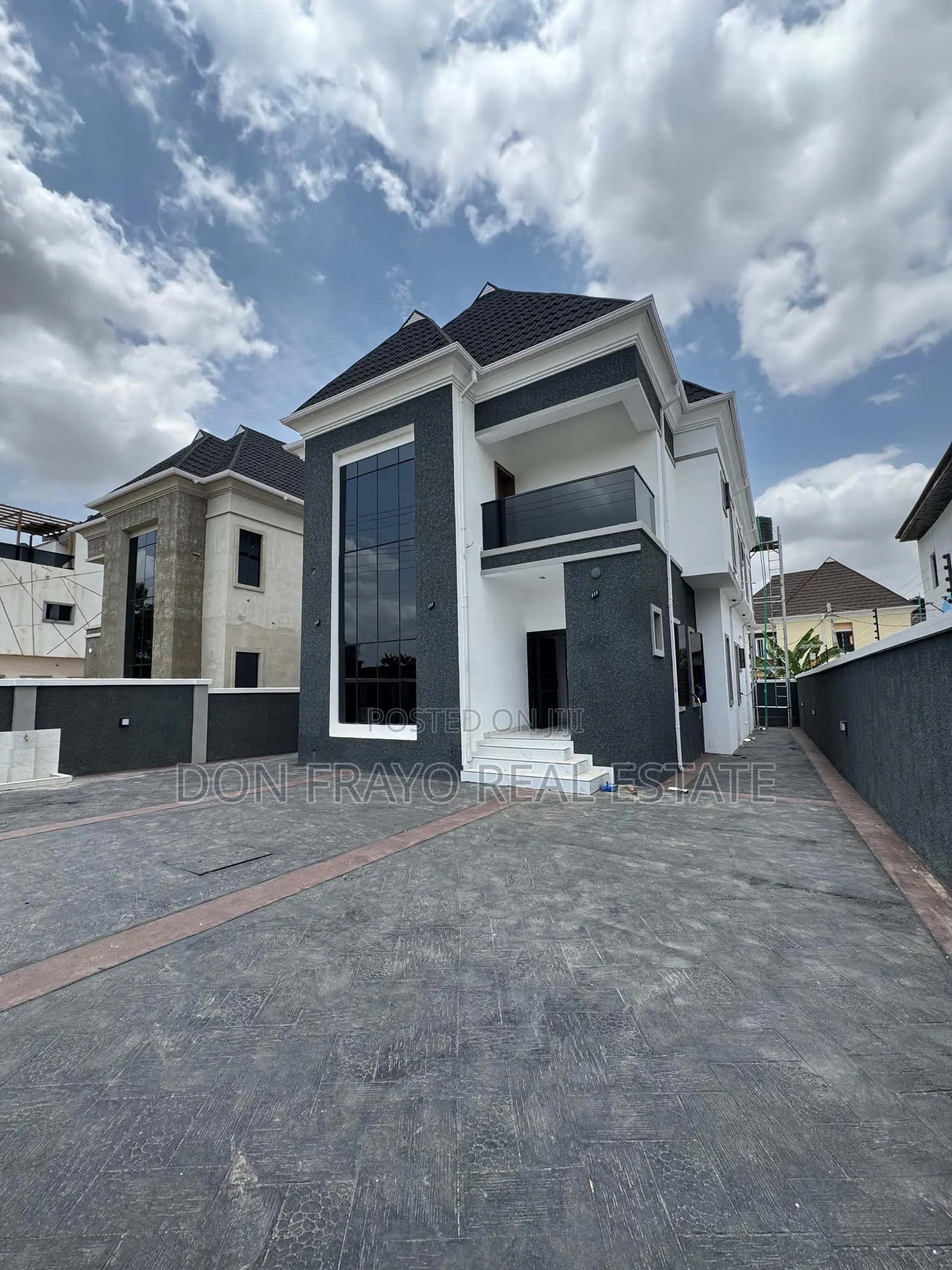 4bdrm Duplex in Carlton Gate Estate, Akobo for sale in Akobo