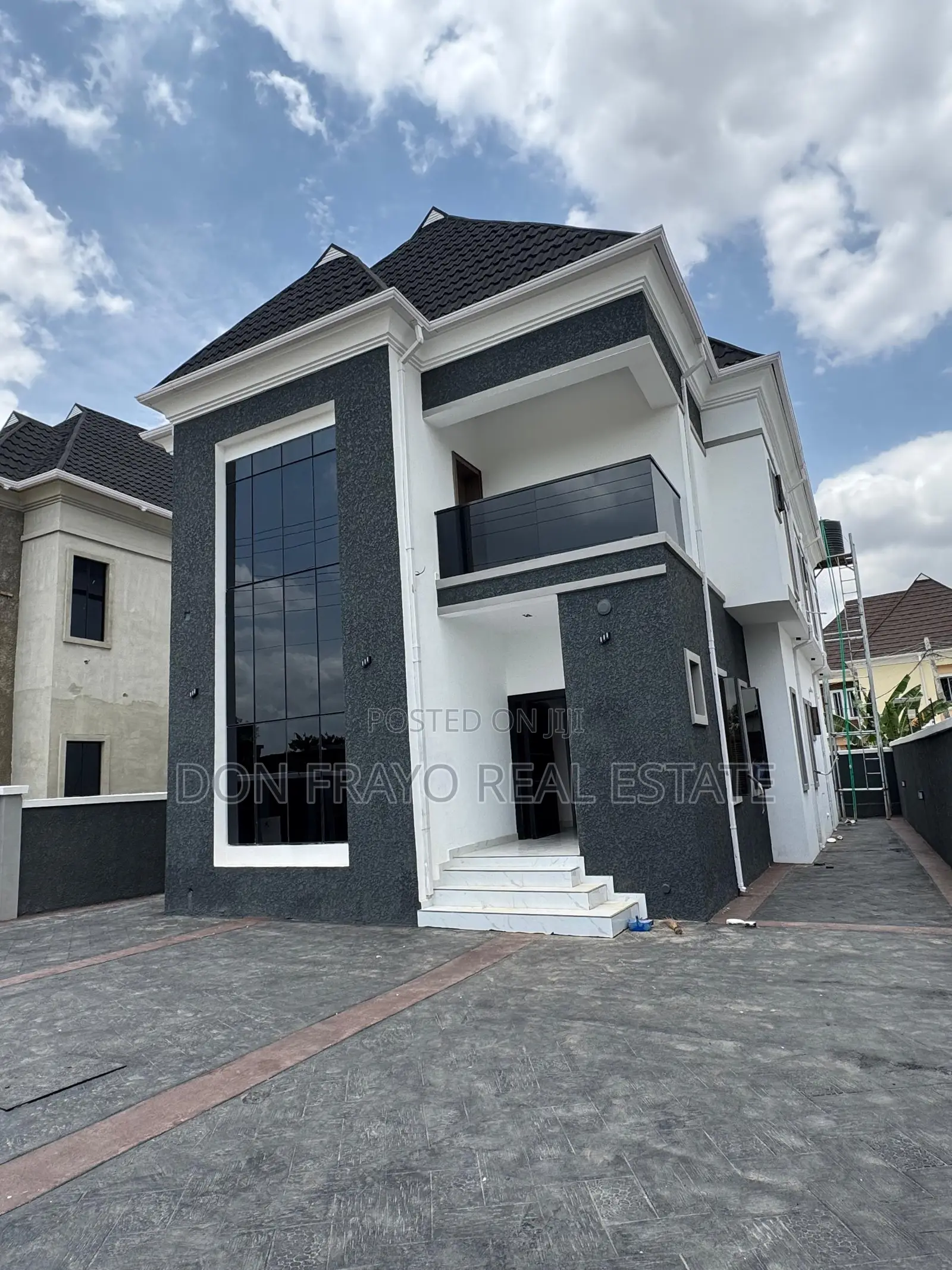4bdrm Duplex in Carlton Gate Estate, Akobo for sale in Akobo