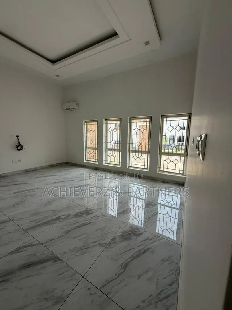 5bdrm Duplex in Maitama for rent in Maitama