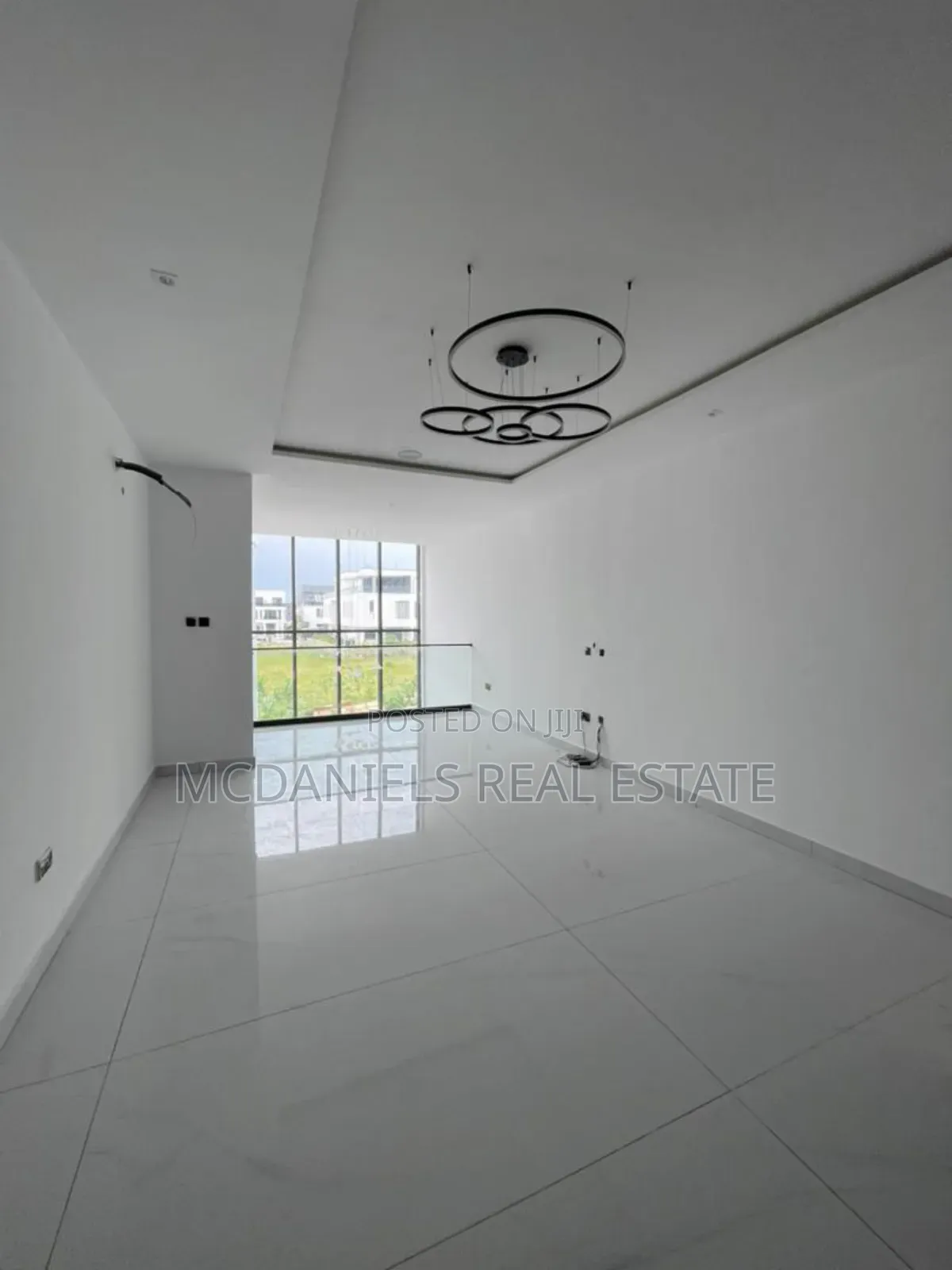 5bdrm Duplex in Ikate for sale in Ikate
